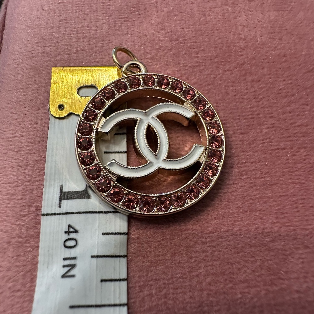 Authentic Chanel charm - Picture 6 of 6